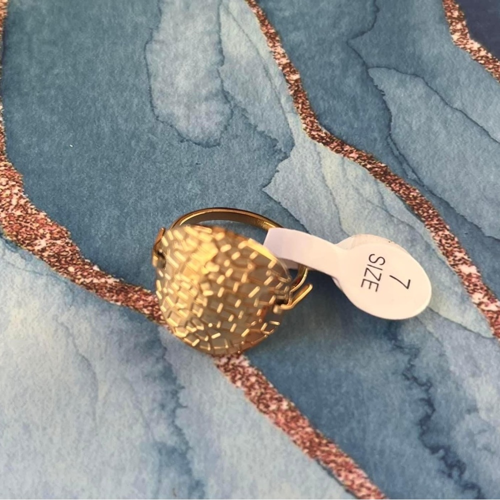 Plunder Gold Textured Ring